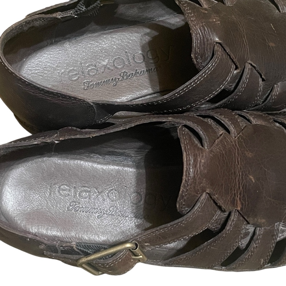 Tommy Bahama Relaxology Men's Maunai Brown Leather Fisherman Sandals, Sz. 7D - Picture 6 of 9